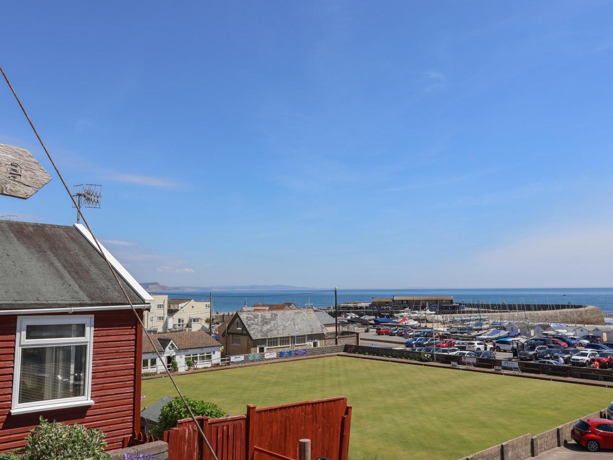 Villa Granny'S Teeth Lyme Regis Exterior foto